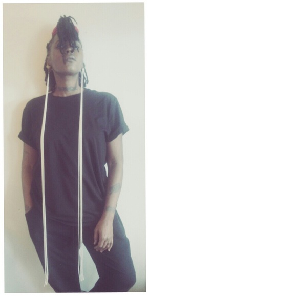 Meet your Posher, Kimberly - Picture 3 of 4